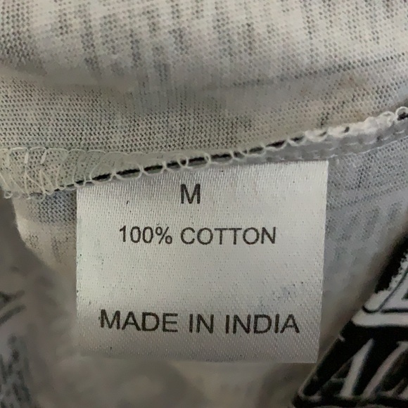 Vibe N - Black and White Top - NWOT - Picture 9 of 10